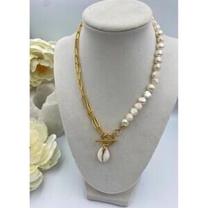 Emma Necklace - Freshwater Pearls - Gold Plated findings - handmade